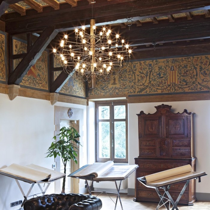 2097 Metal Multi Head Chandelier