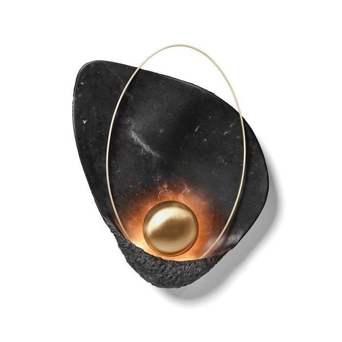 Pearl wall lamp
