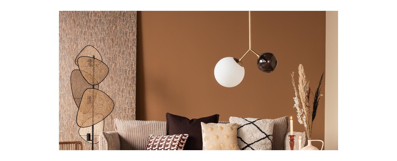 The best twice lamp replica: simple and unique